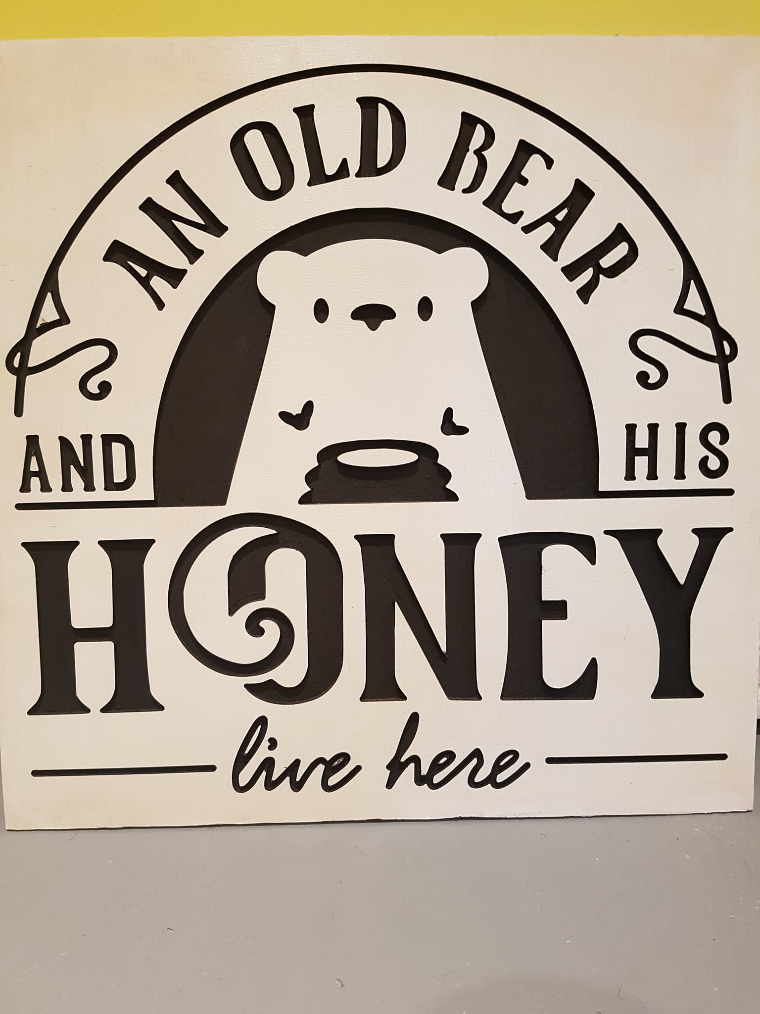 Old bear and his honey live here